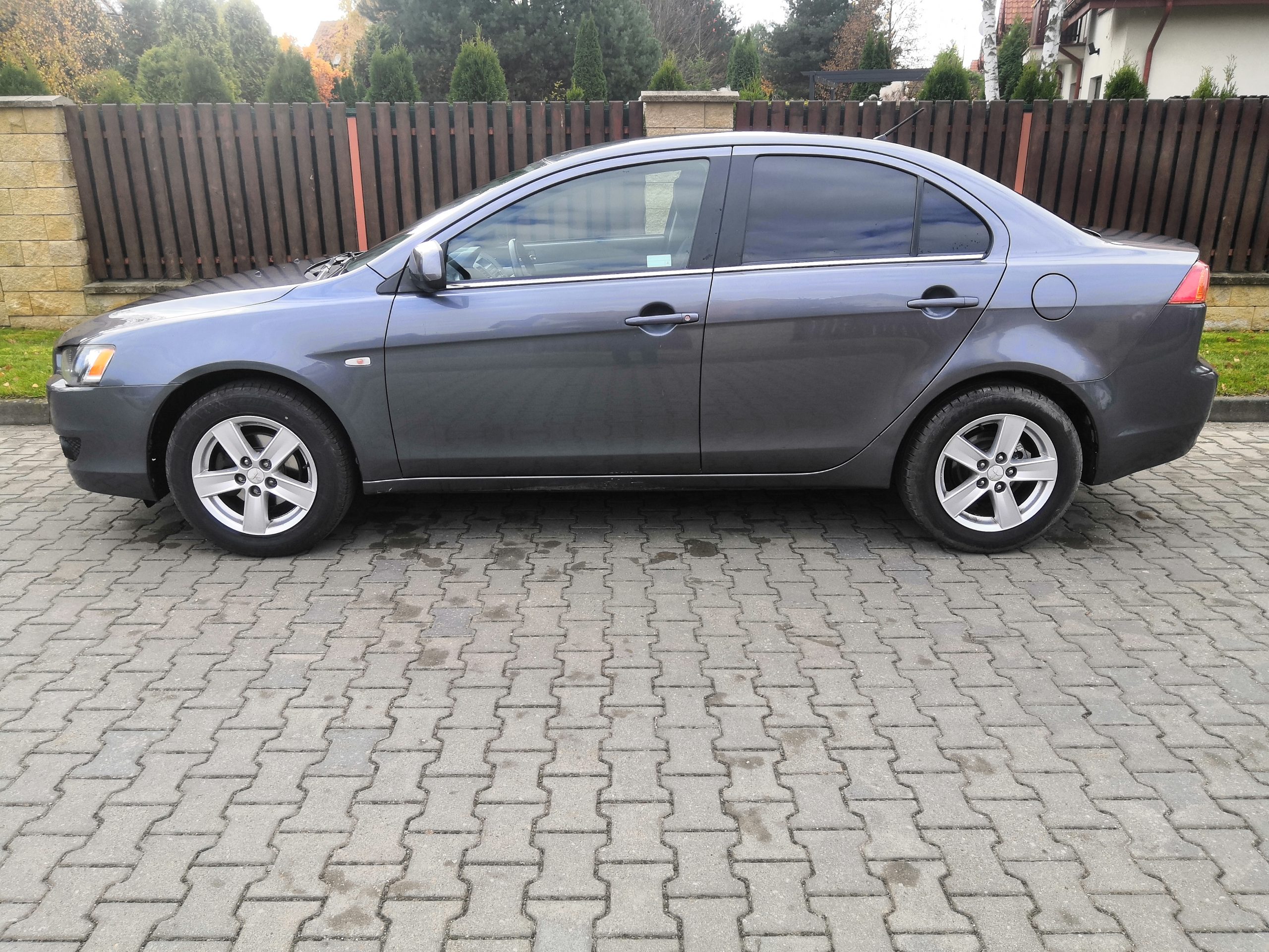Mitsubishi Lancer 1.8