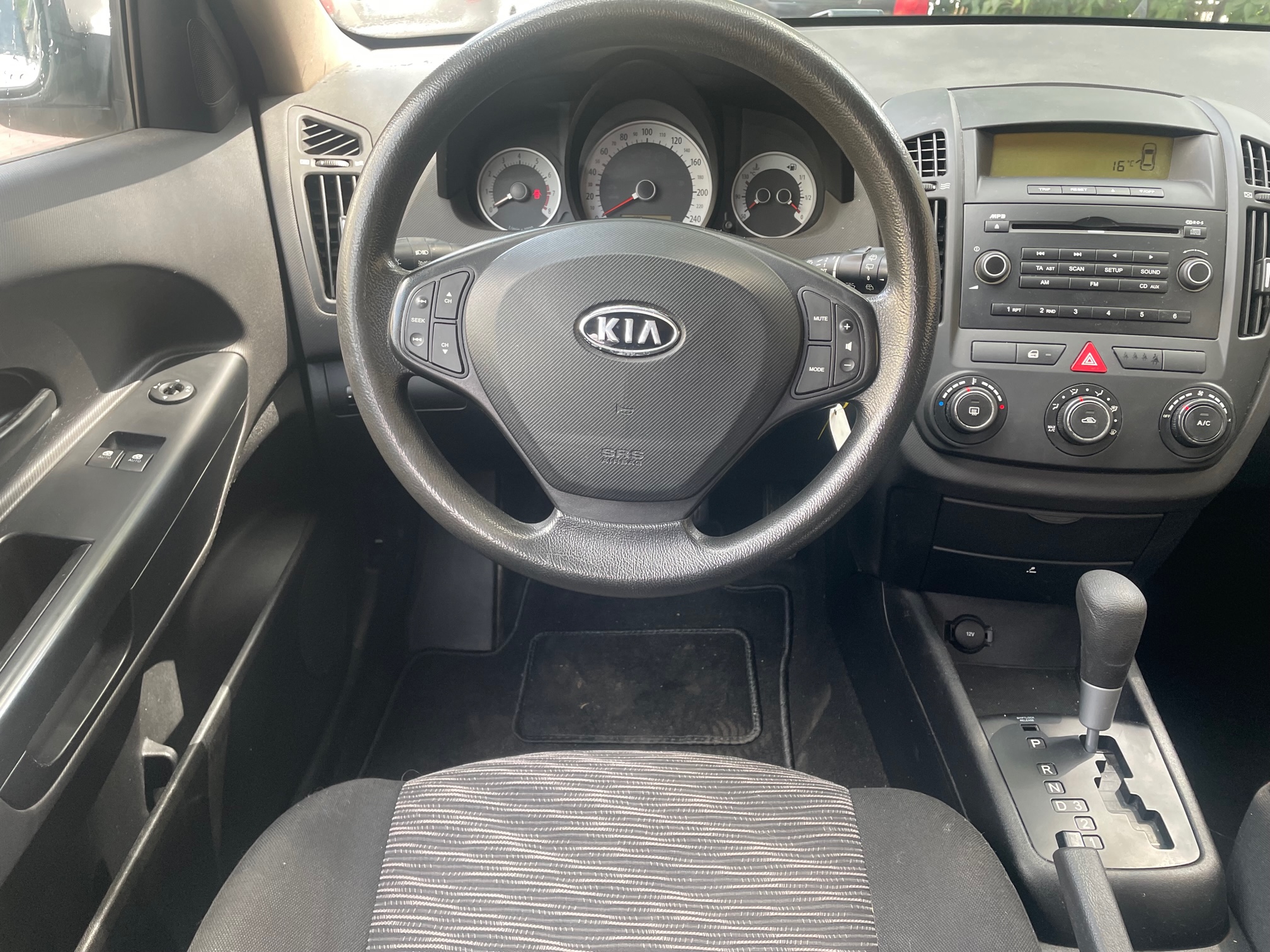 Kia Cee’d 1,6 2008r.